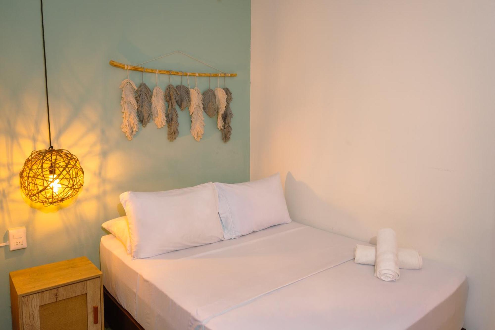Traveler Hostel Сан Хил Екстериор снимка
