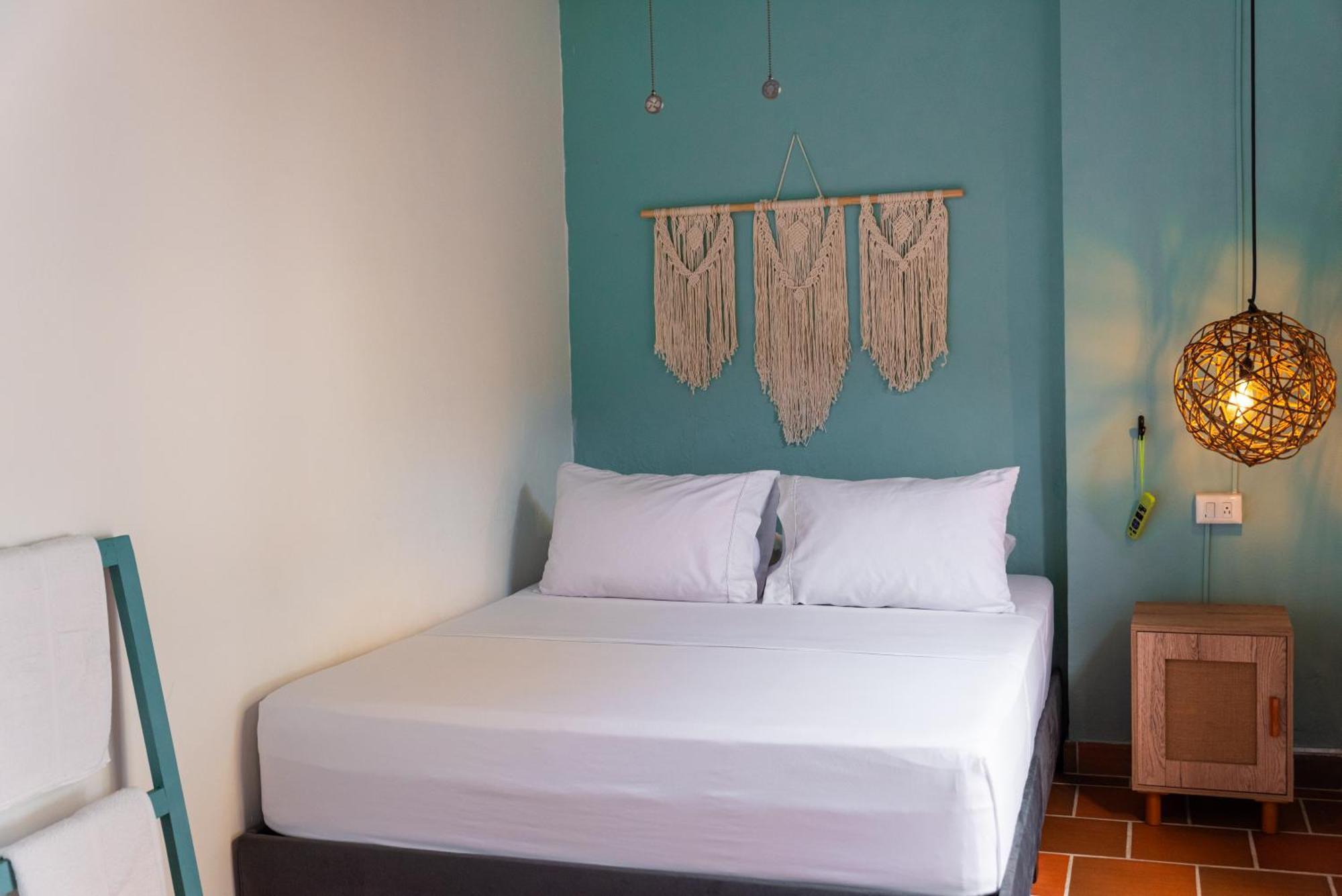 Traveler Hostel Сан Хил Екстериор снимка