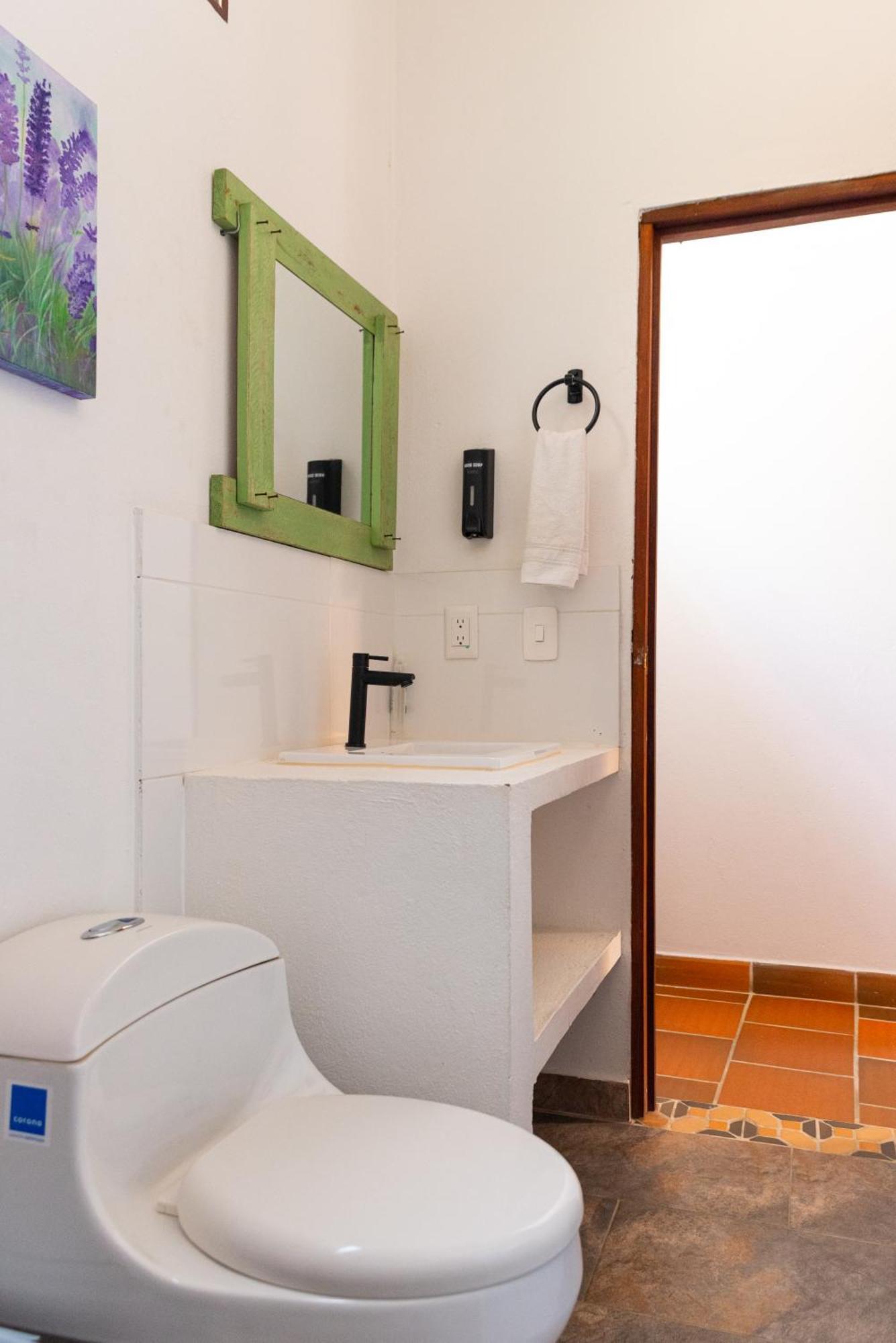 Traveler Hostel Сан Хил Екстериор снимка