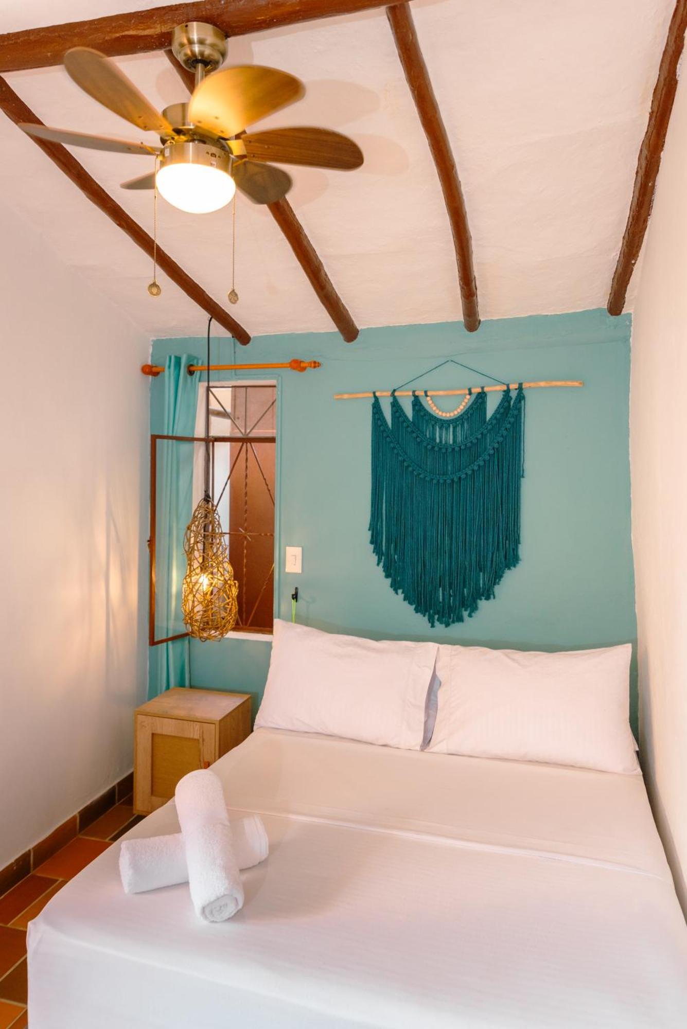 Traveler Hostel Сан Хил Екстериор снимка