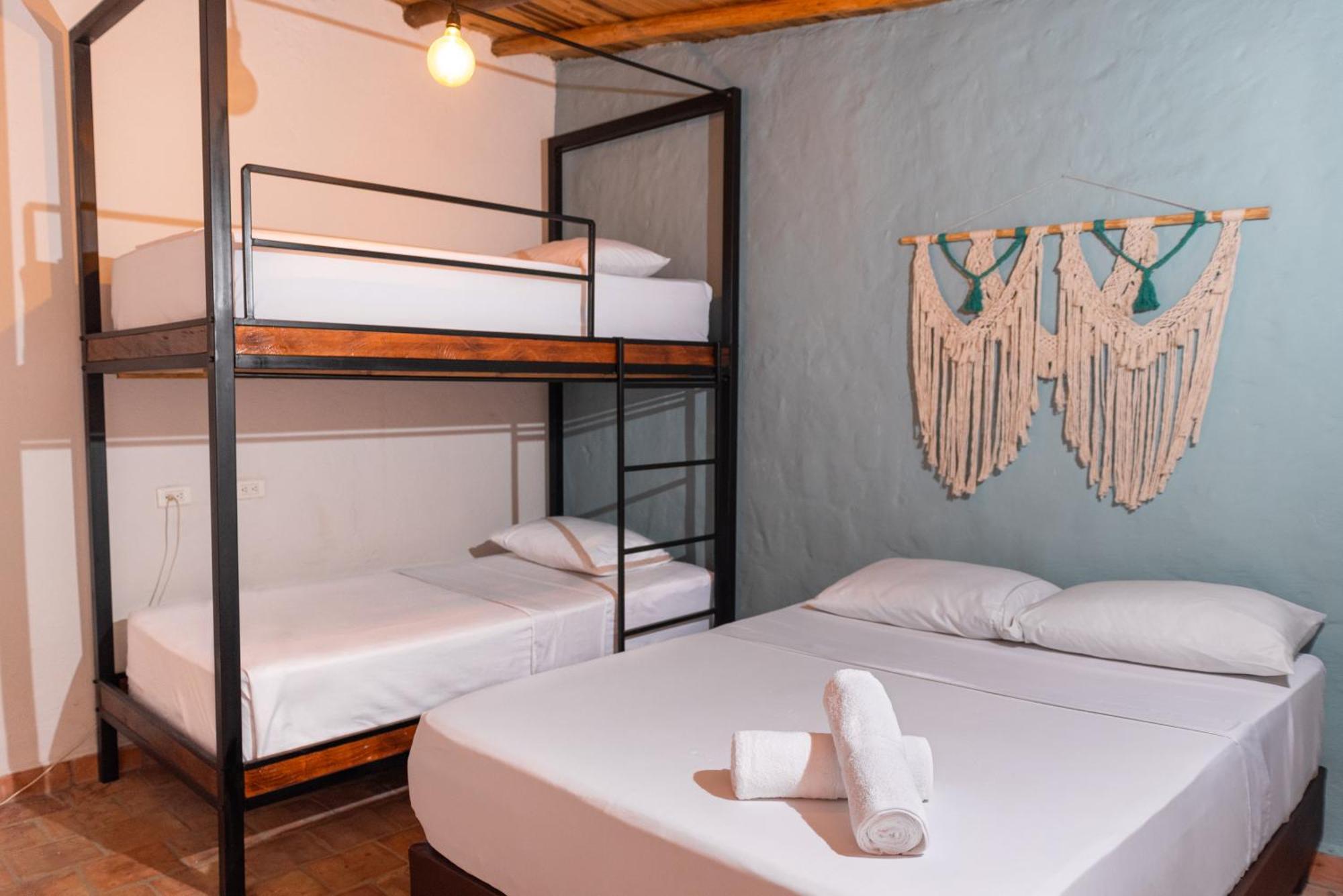 Traveler Hostel Сан Хил Екстериор снимка